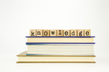 初一必读书目有哪些