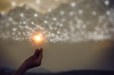 房产证和房地产证有何区别？