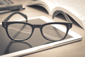 初一必读书目有哪些